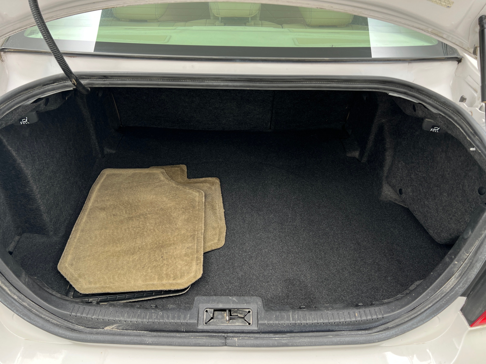 Thumbnail: 2012 Ford Fusion - 6