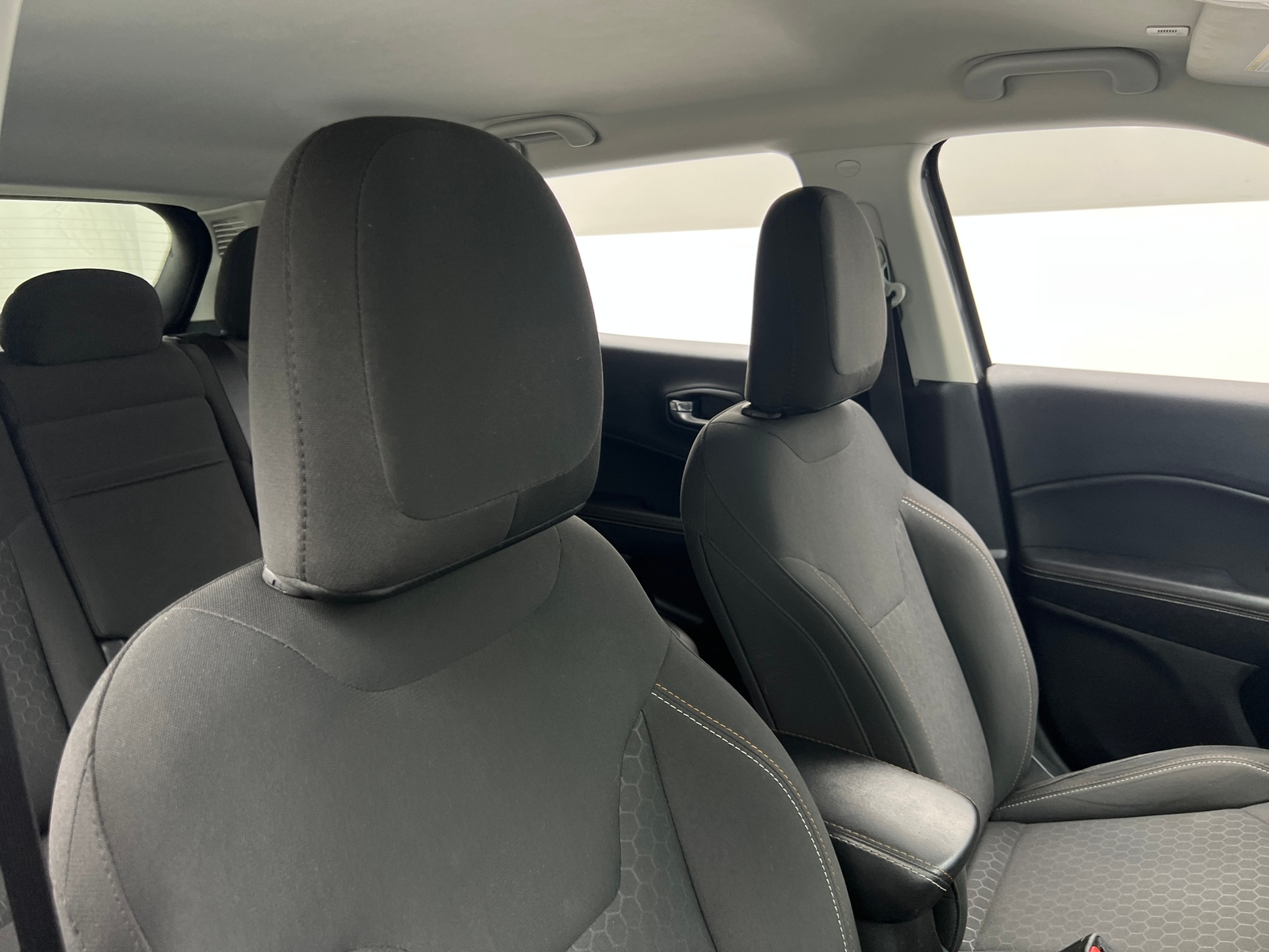 Thumbnail: 2019 Jeep Compass - 2