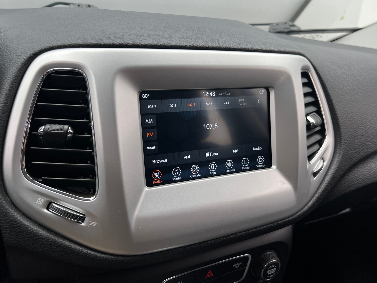 Thumbnail: 2019 Jeep Compass - 4