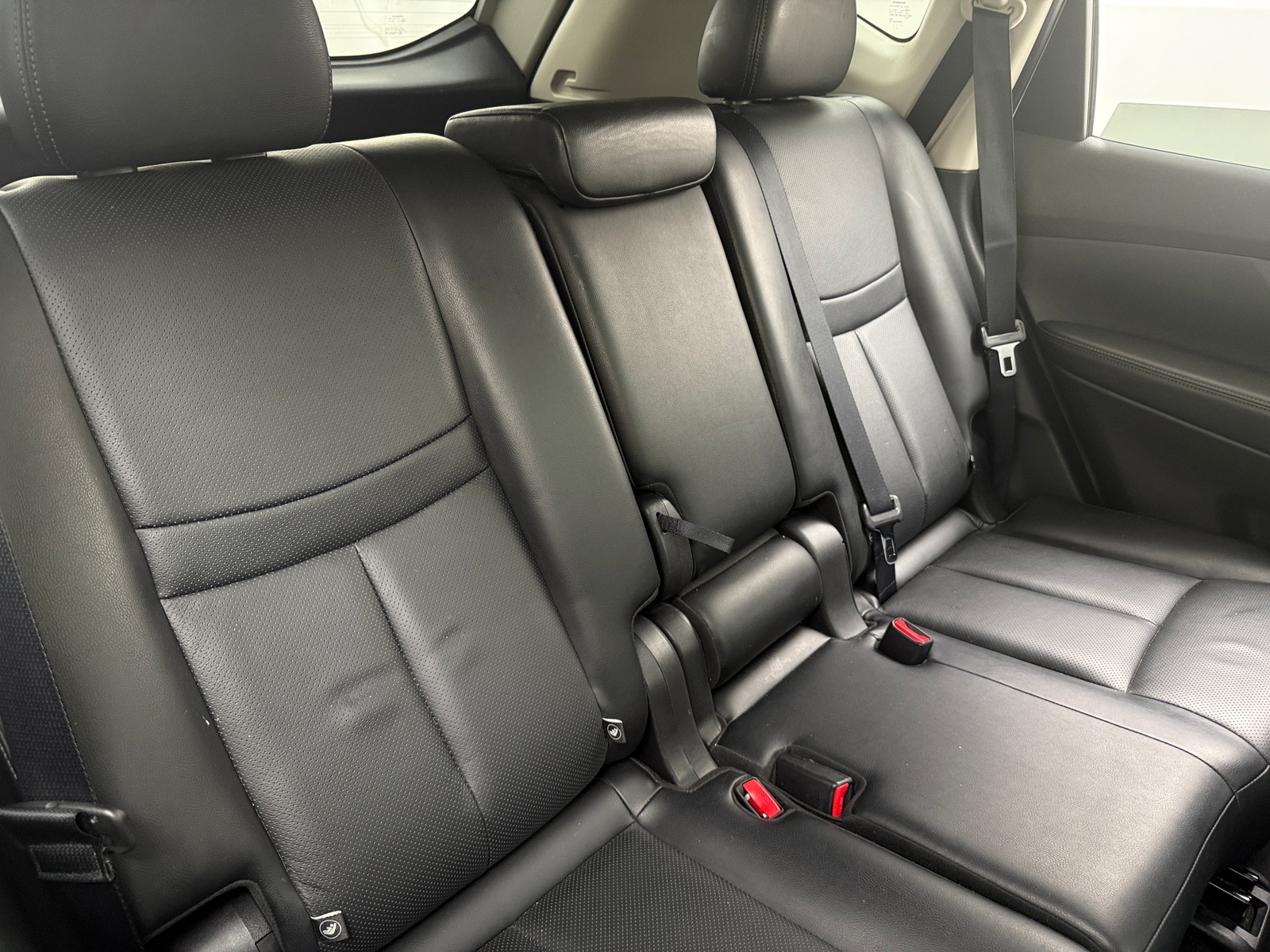 Thumbnail: 2017 Nissan Rogue - 5