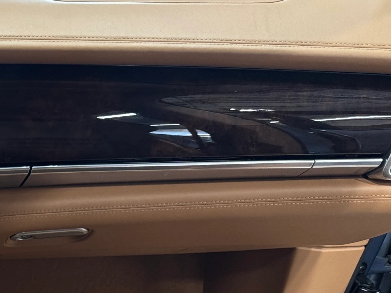 Thumbnail: 2015 Porsche Panamera - 2