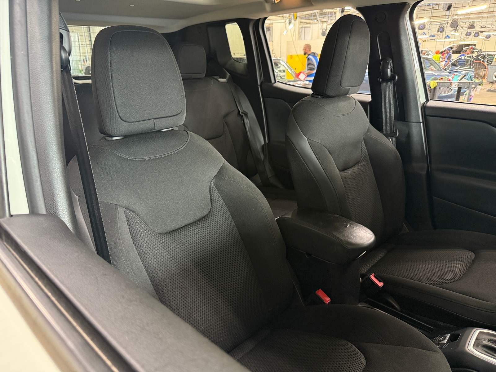Thumbnail: 2019 Jeep Renegade - 2