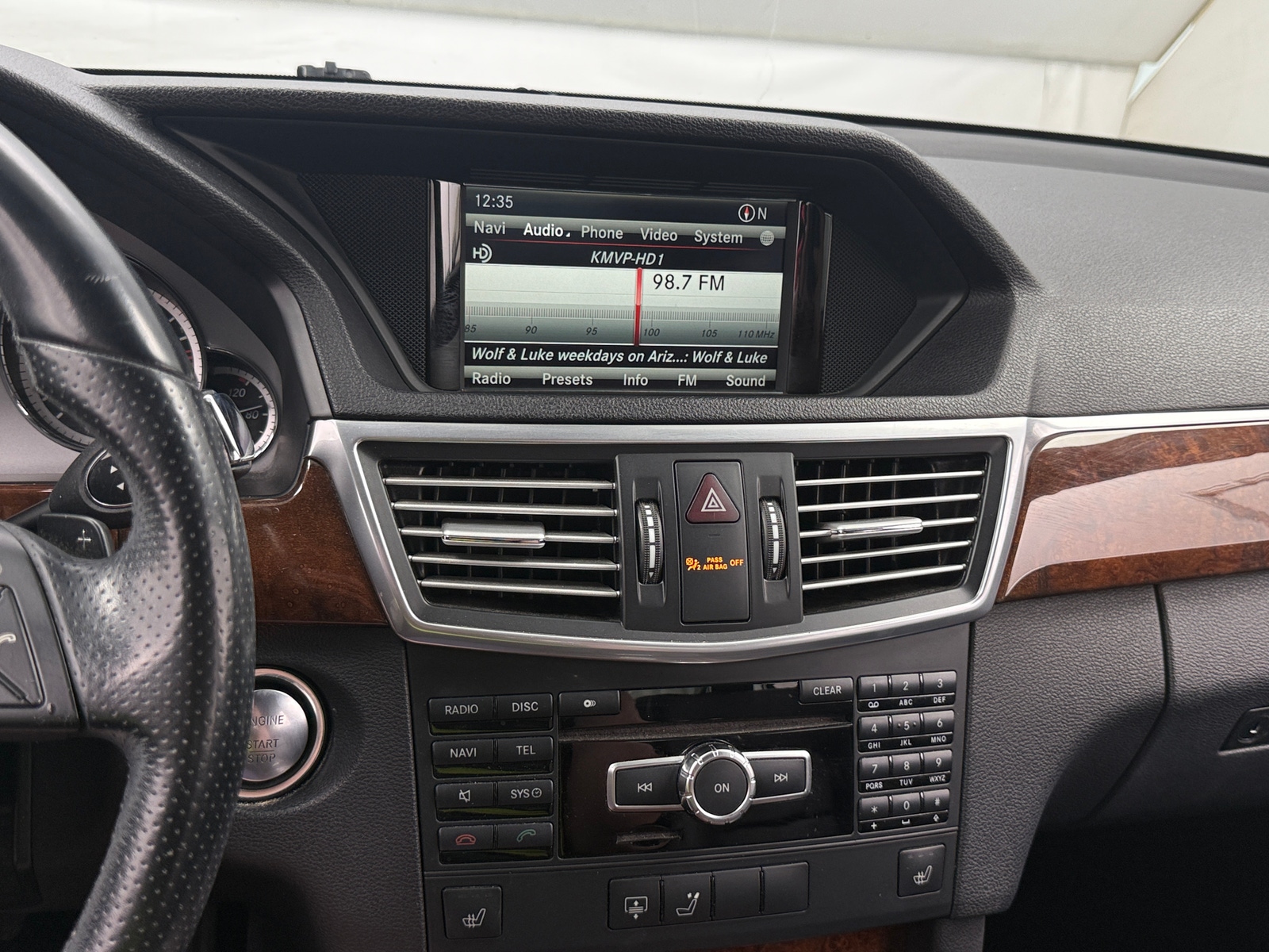 Thumbnail: 2013 Mercedes-Benz E-Class - 3