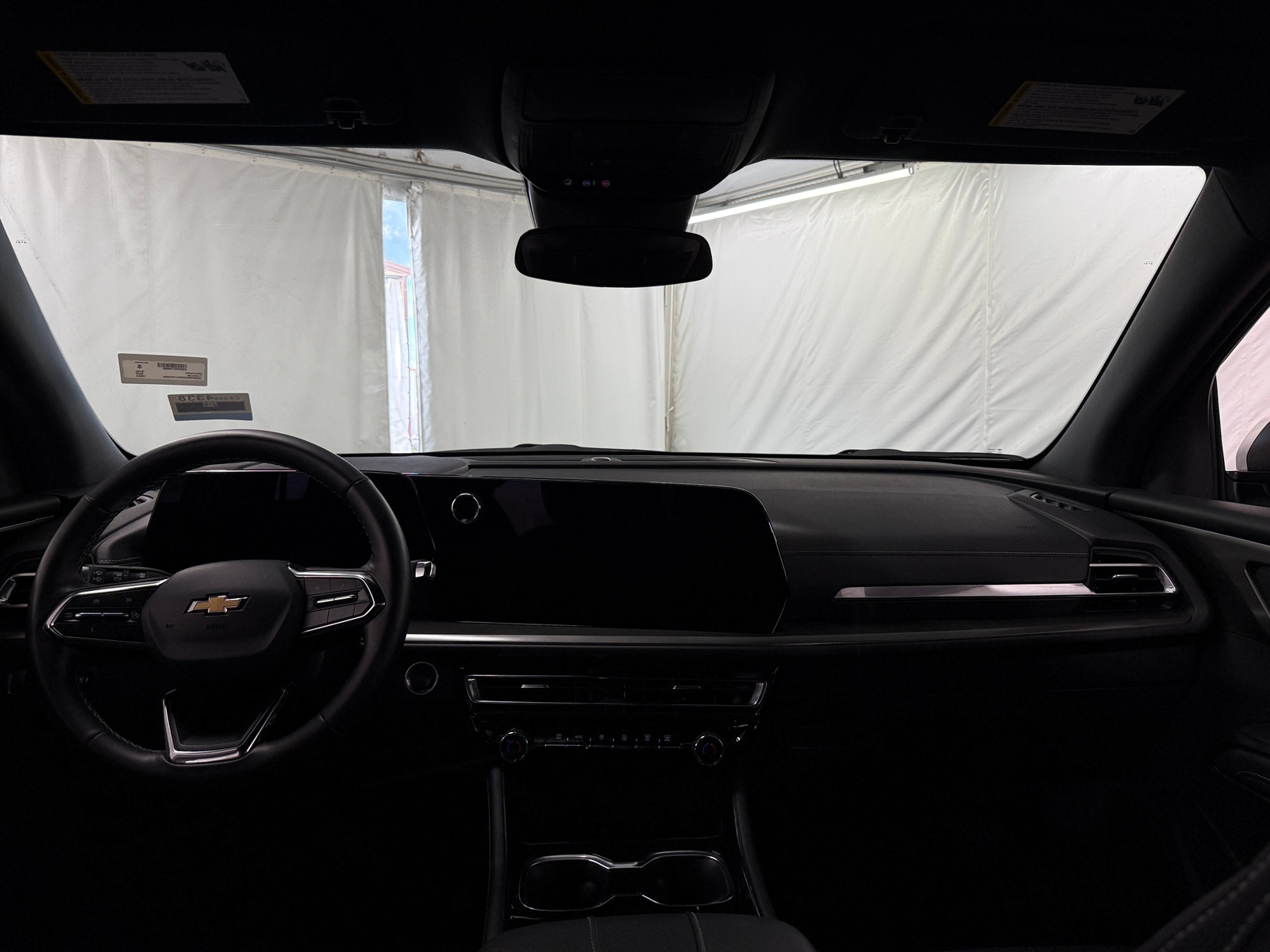 Thumbnail: 2024 Chevrolet Traverse - 3