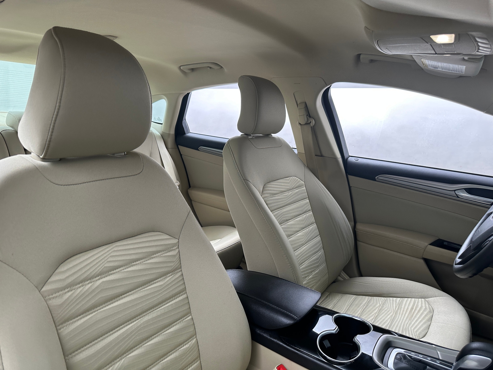 Thumbnail: 2016 Ford Fusion - 2