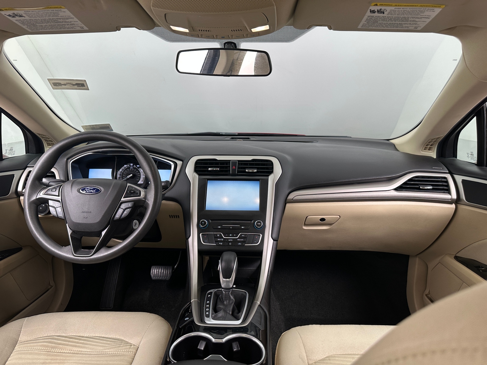 Thumbnail: 2016 Ford Fusion - 3