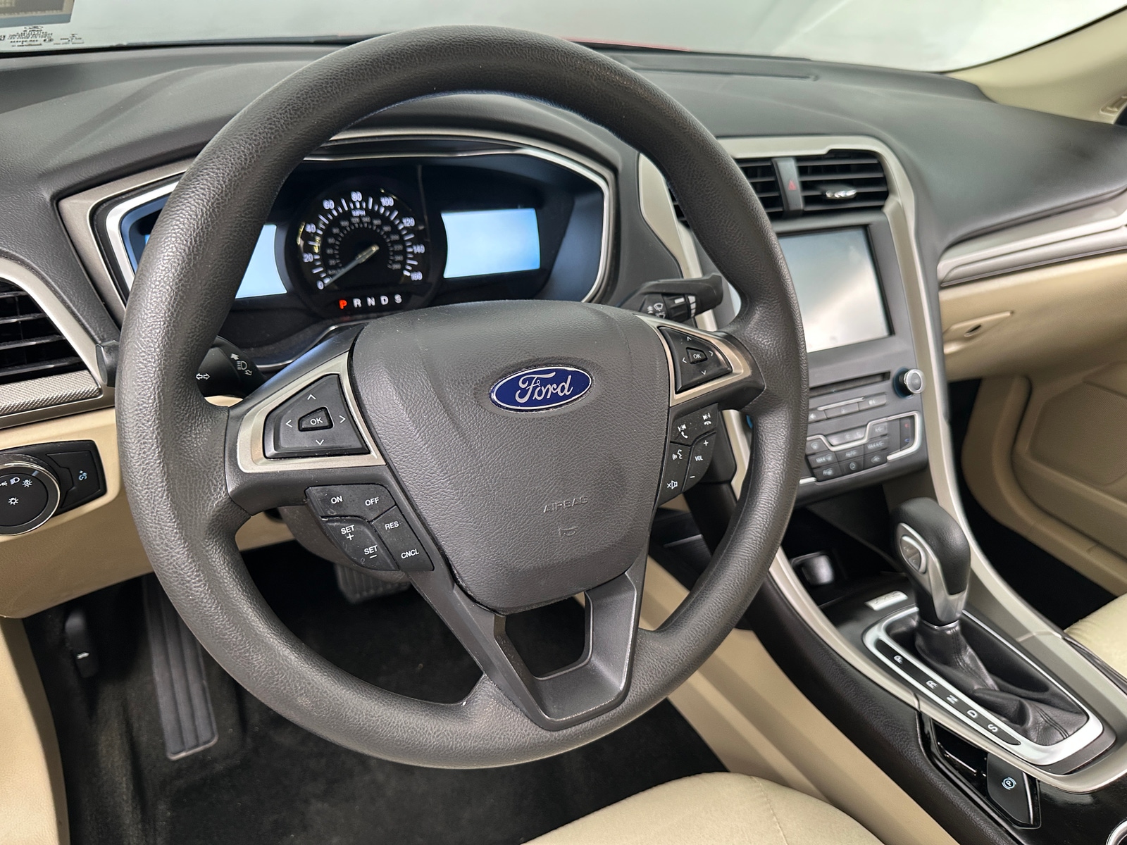 Thumbnail: 2016 Ford Fusion - 5