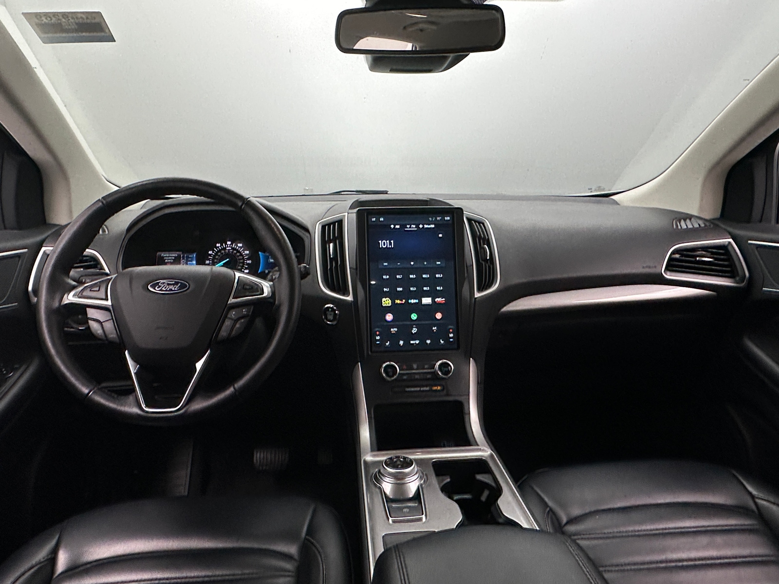 Thumbnail: 2024 Ford Edge - 3