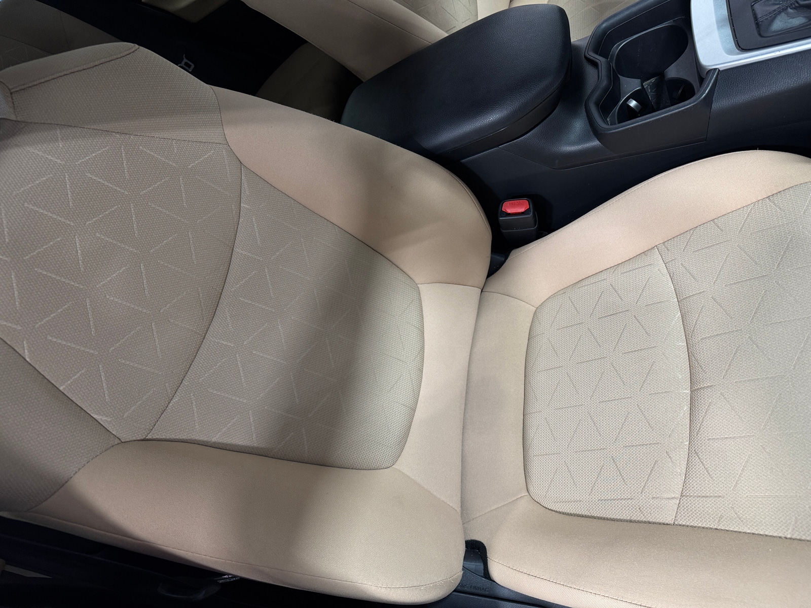 Thumbnail: 2019 Toyota RAV4 - 2