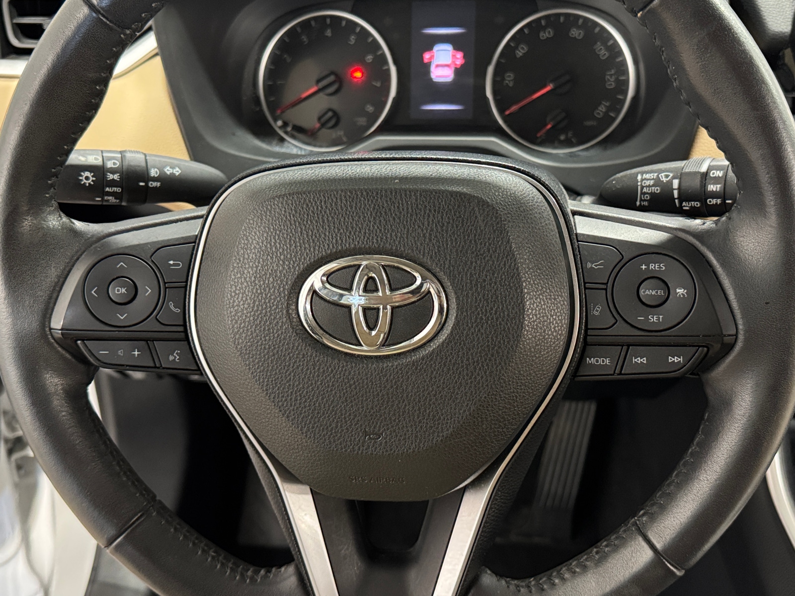 Thumbnail: 2019 Toyota RAV4 - 5