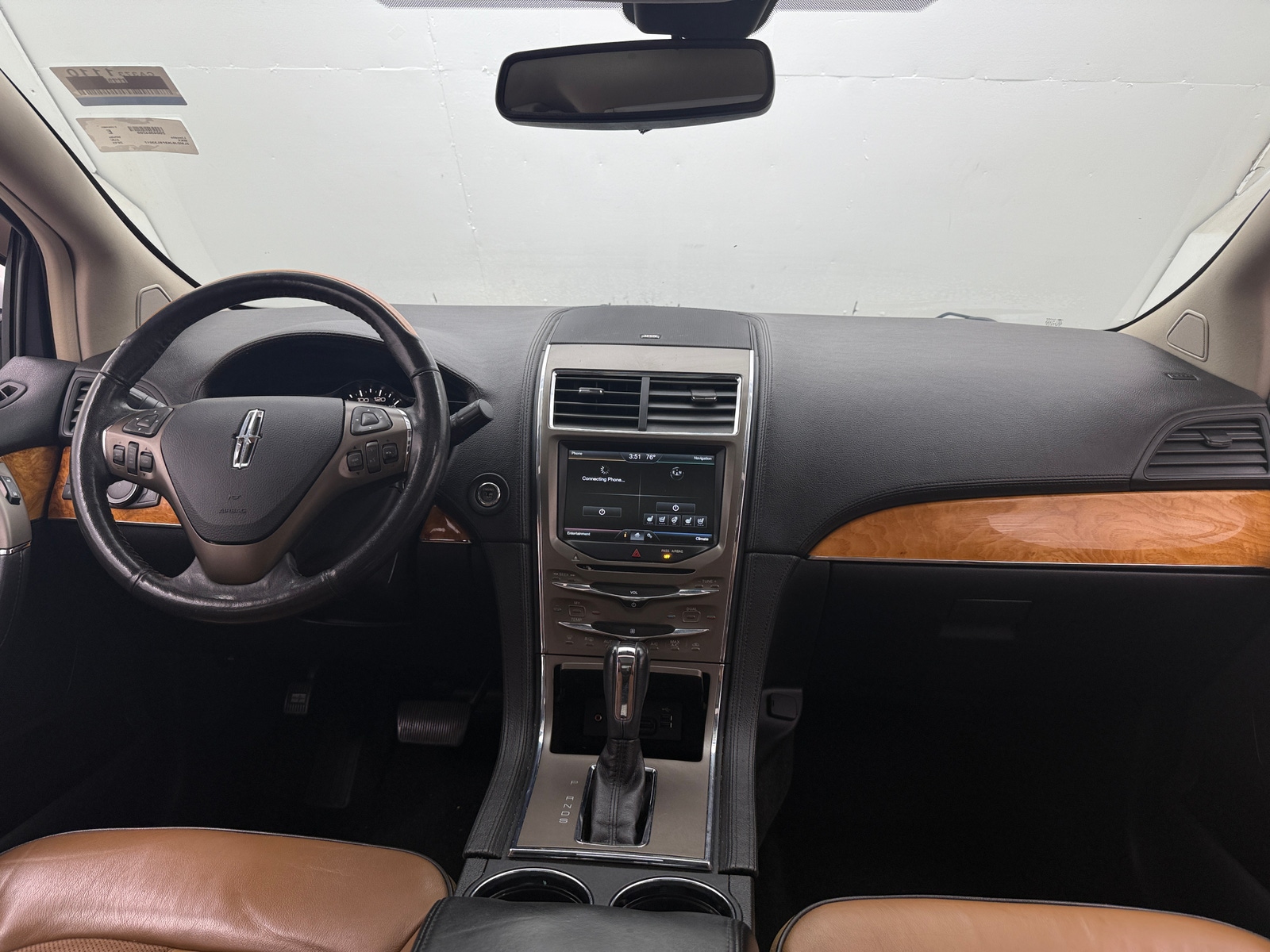Thumbnail: 2015 Lincoln MKX - 2