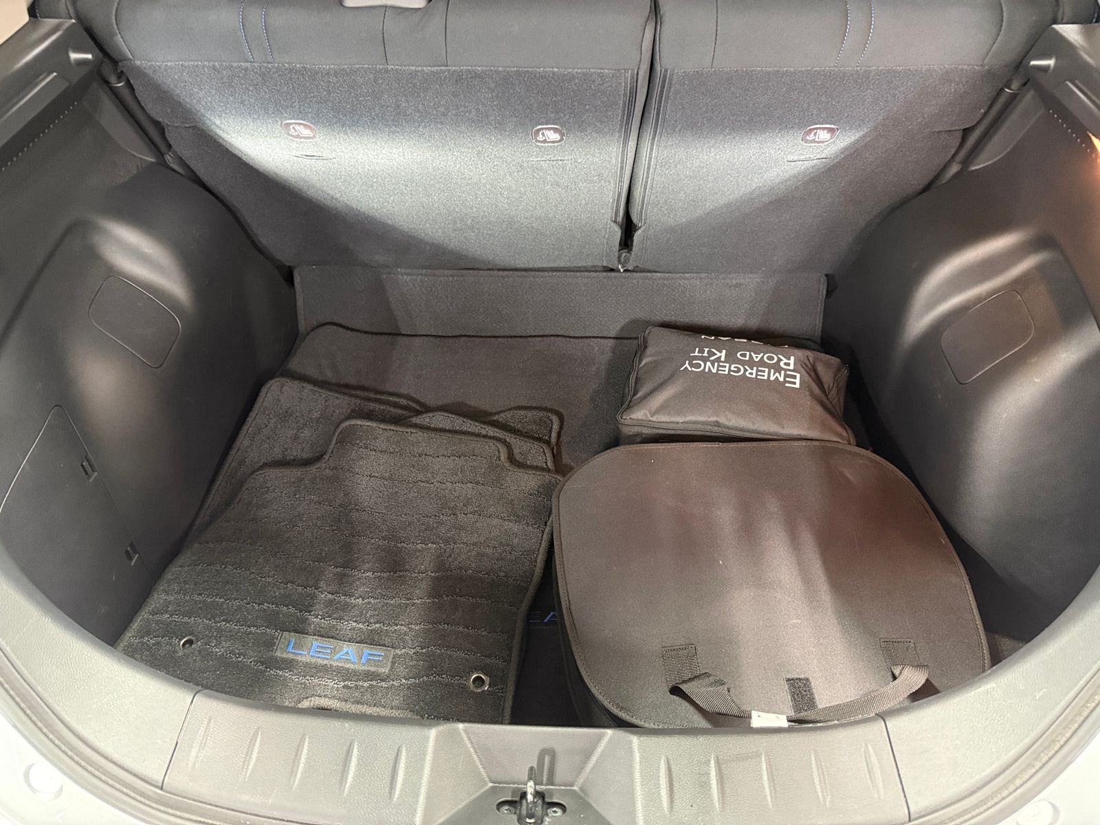 Thumbnail: 2025 Nissan Leaf - 7
