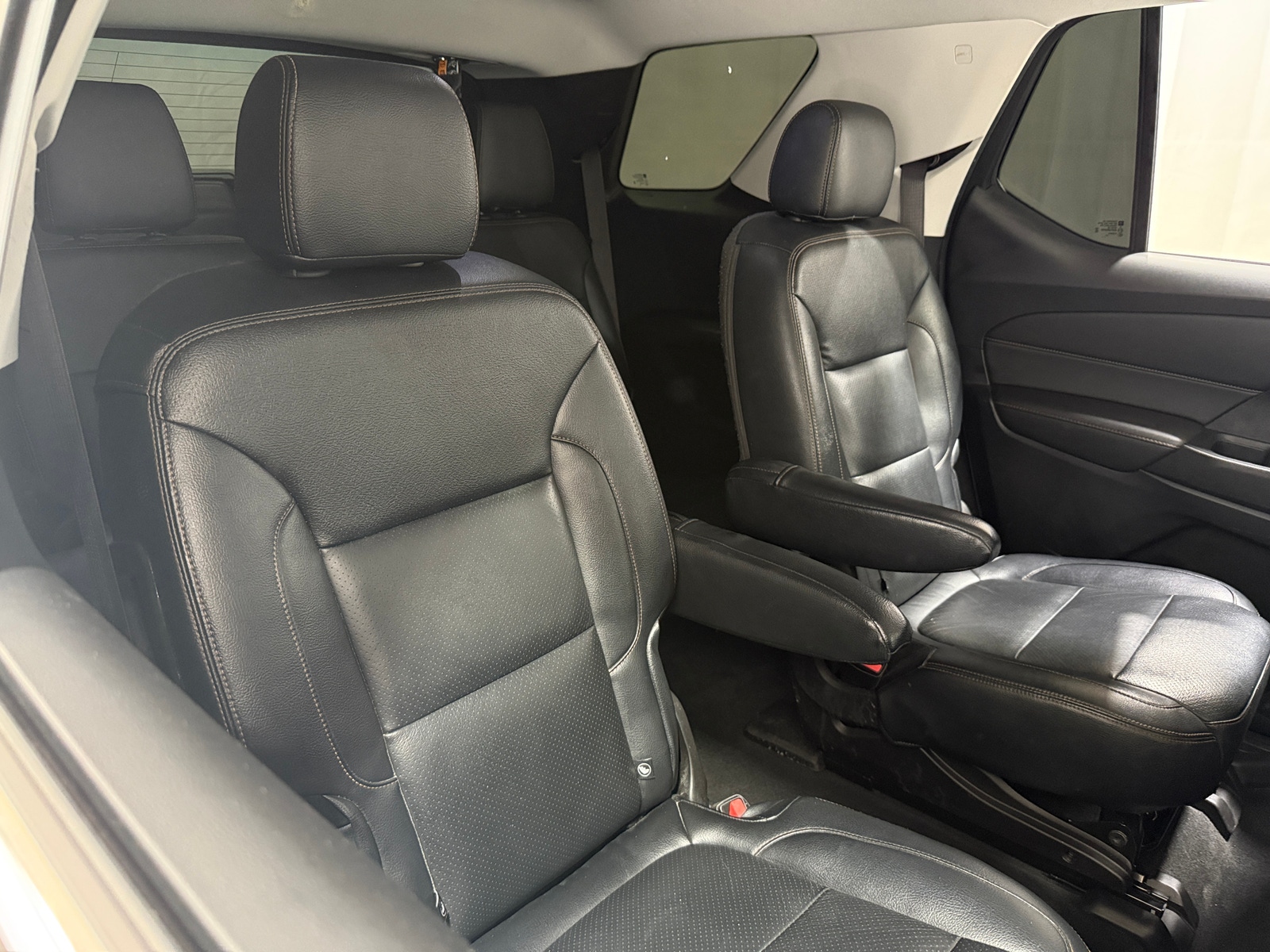 Thumbnail: 2021 Chevrolet Traverse - 6