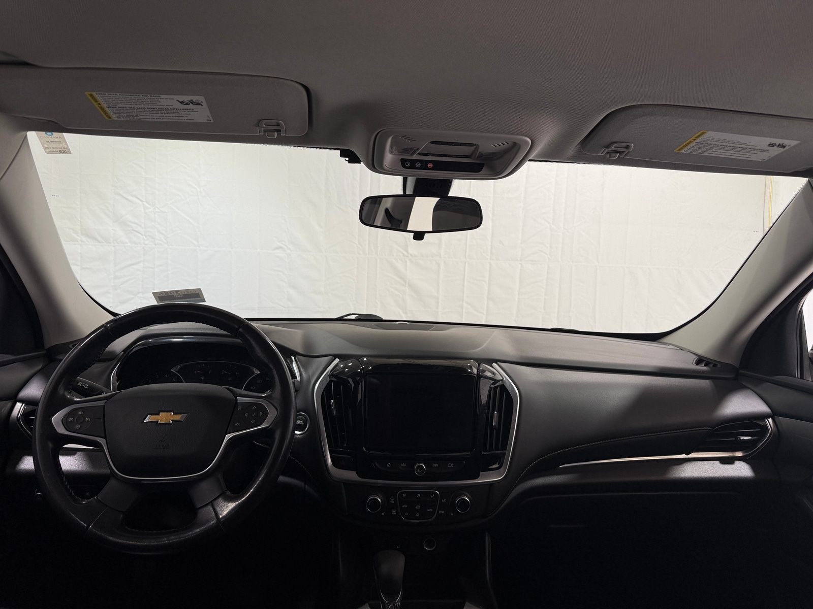 Thumbnail: 2021 Chevrolet Traverse - 3