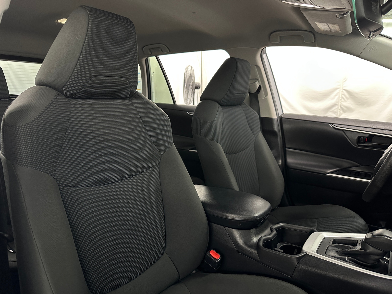 Thumbnail: 2022 Toyota RAV4 - 2