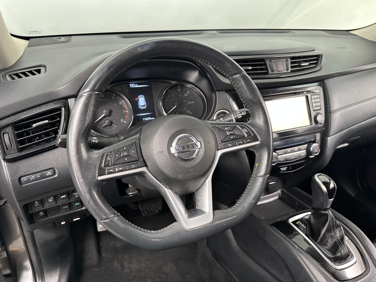 Thumbnail: 2017 Nissan Rogue - 5