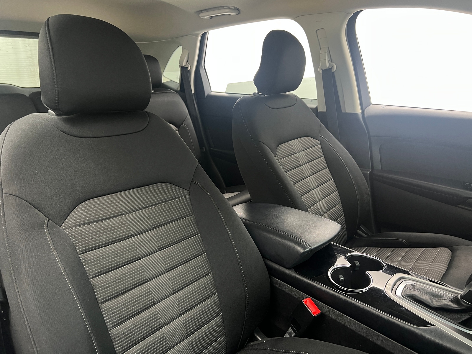 Thumbnail: 2018 Ford Edge - 2