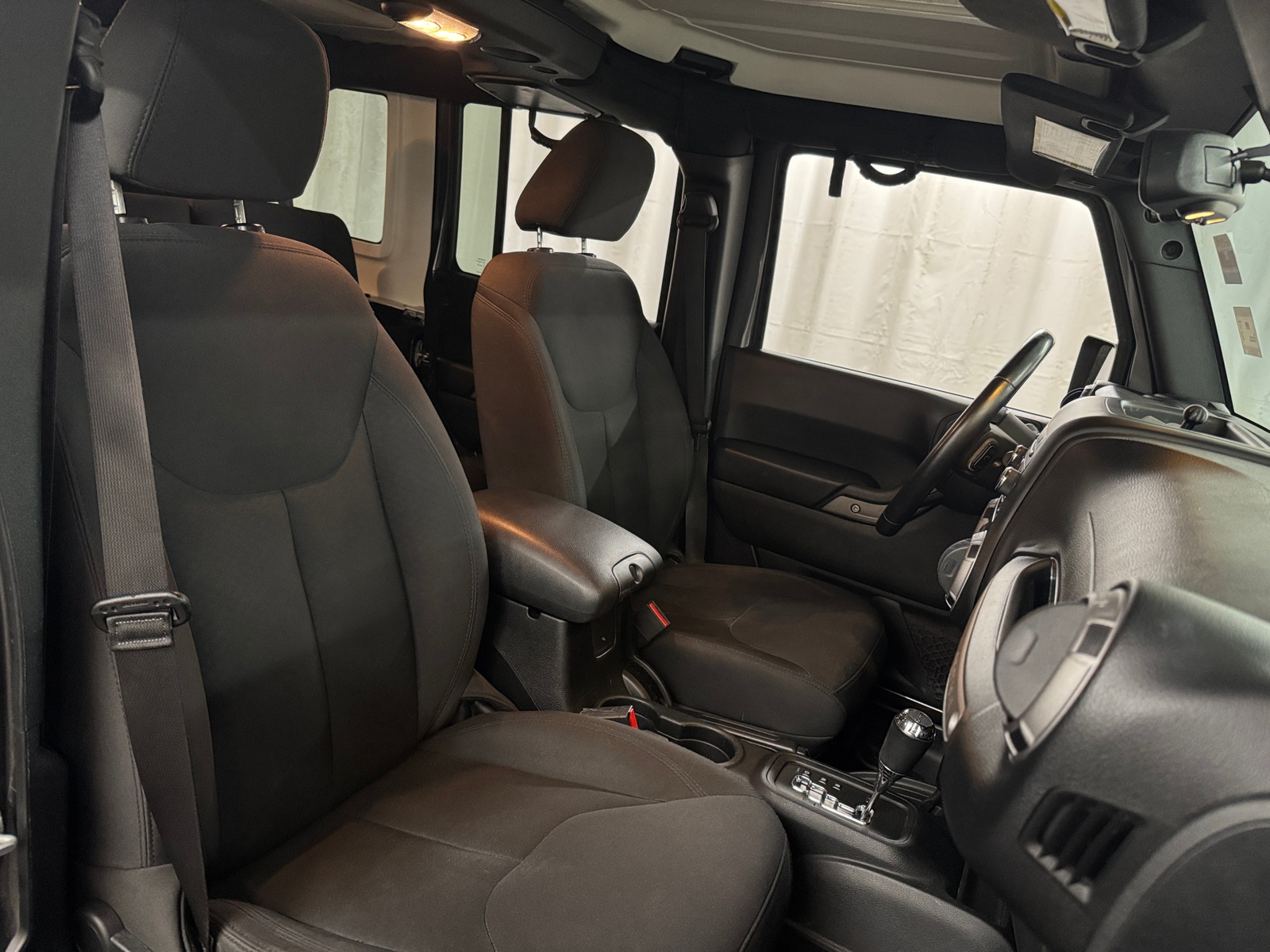 Thumbnail: 2017 Jeep Wrangler - 2