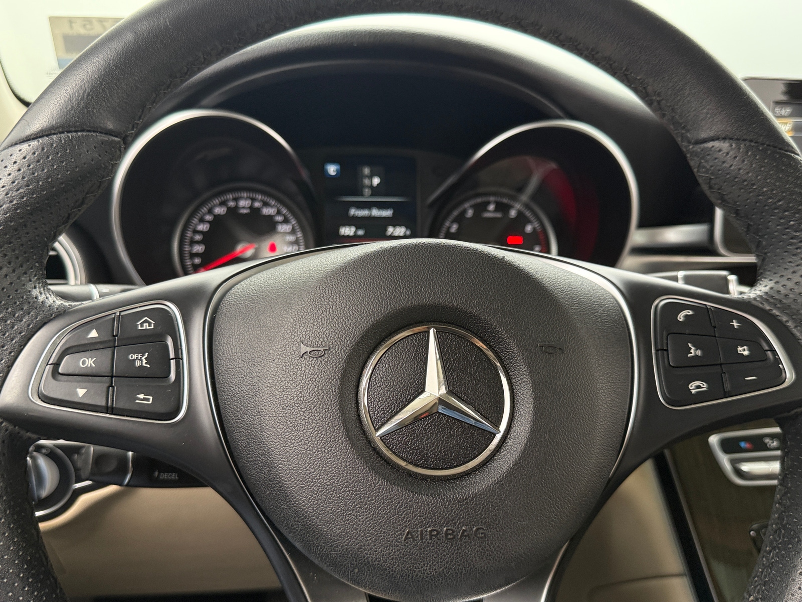 Thumbnail: 2019 Mercedes-Benz GLC - 4
