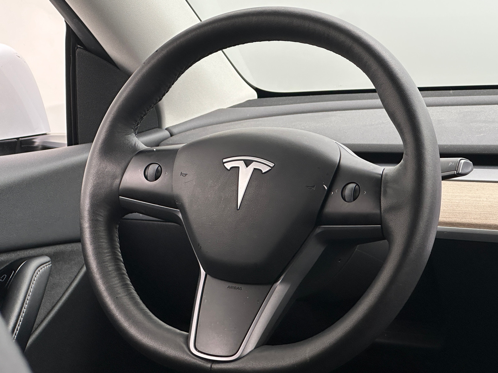 Thumbnail: 2021 Tesla Model Y - 4