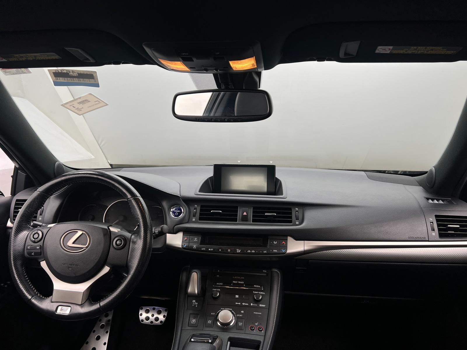 Thumbnail: 2017 Lexus CT - 2