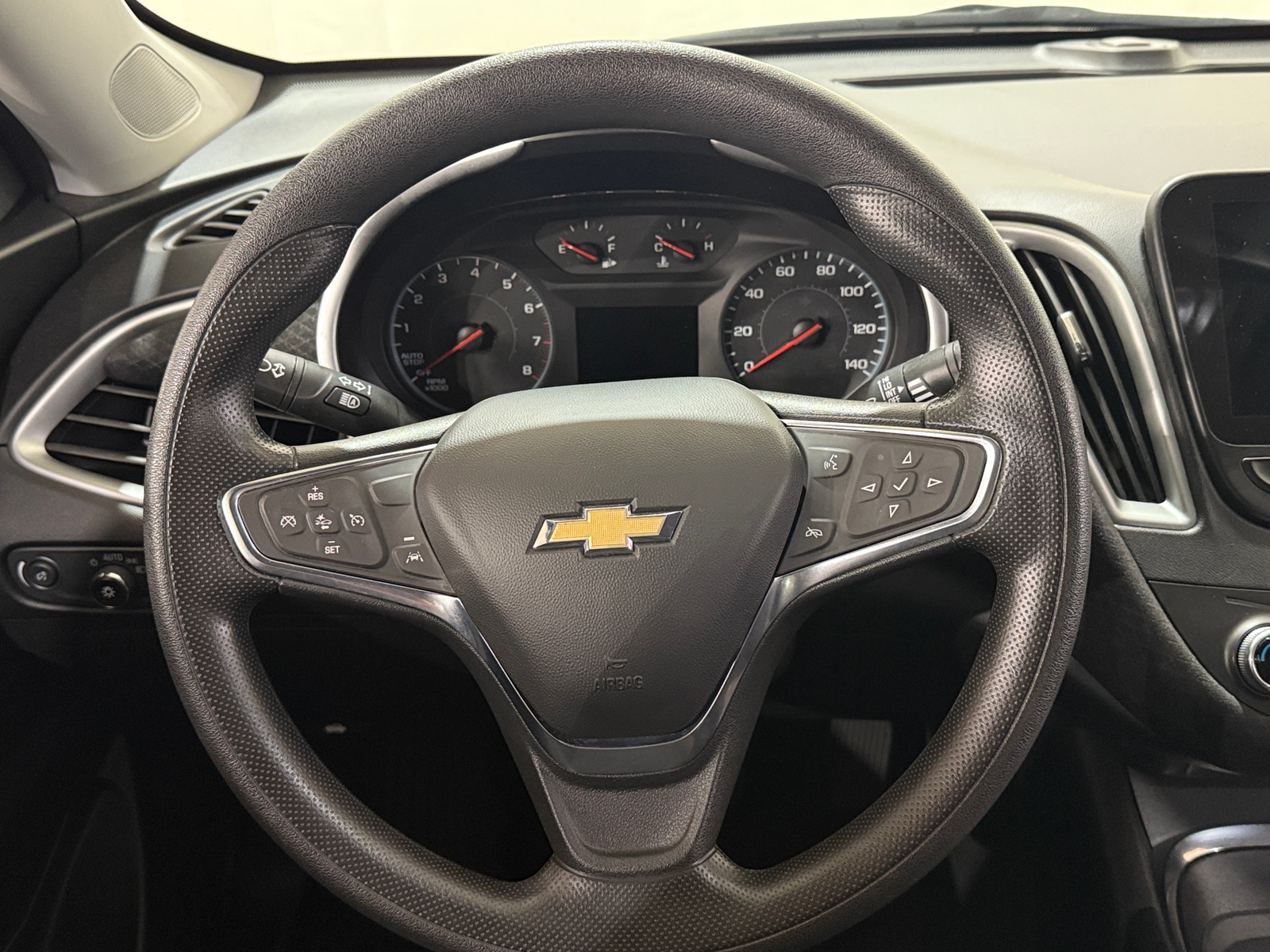 Thumbnail: 2024 Chevrolet Malibu - 5