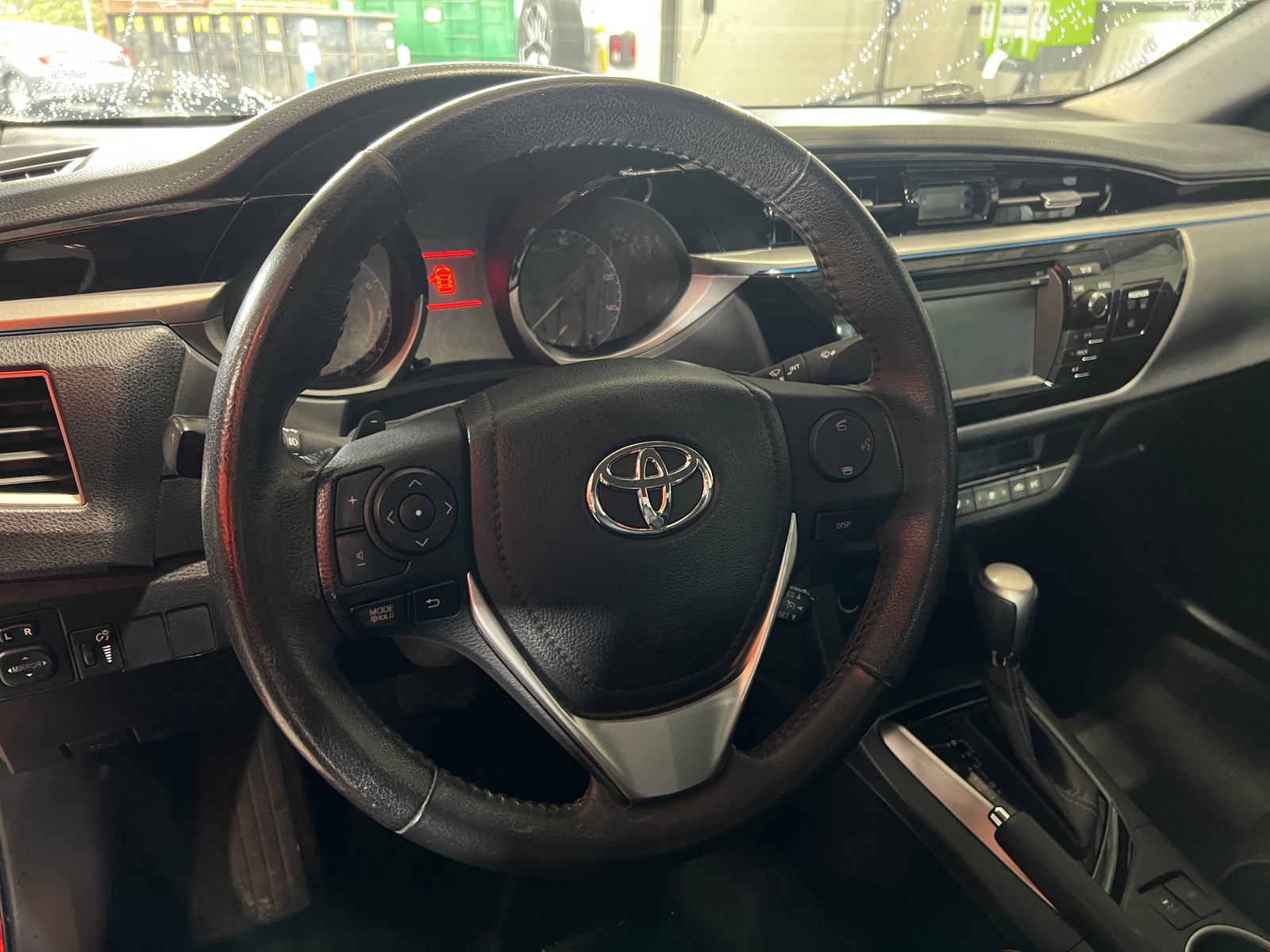Thumbnail: 2015 Toyota Corolla - 5