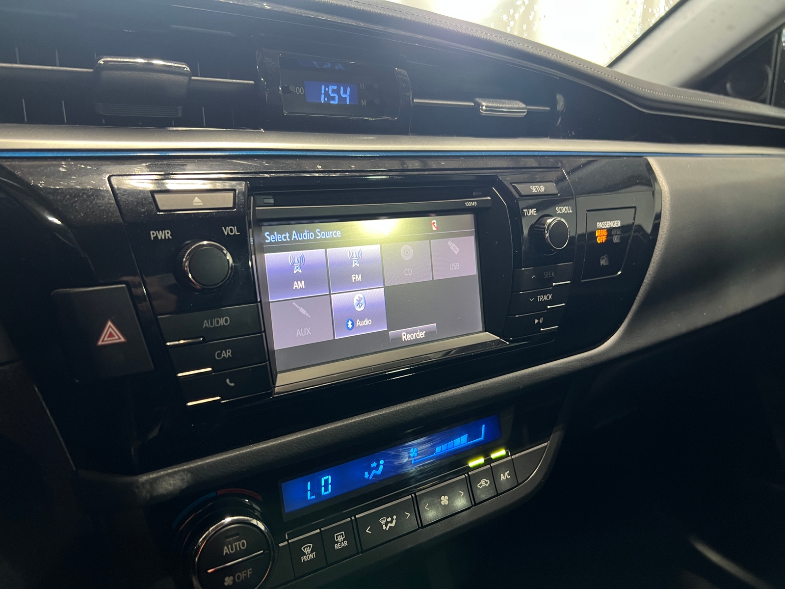 Thumbnail: 2015 Toyota Corolla - 4