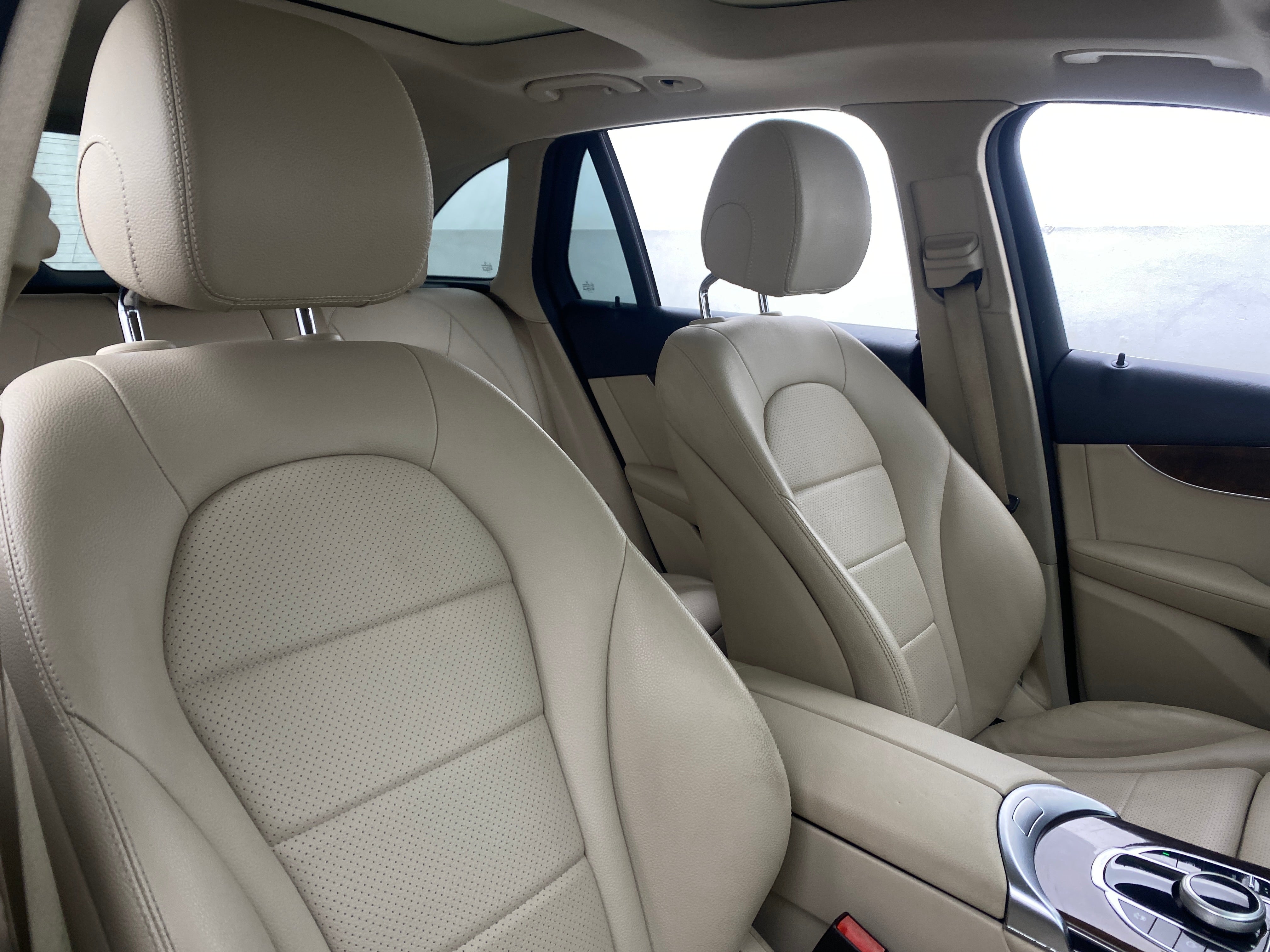 2017 Mercedes-Benz GLC GLC300