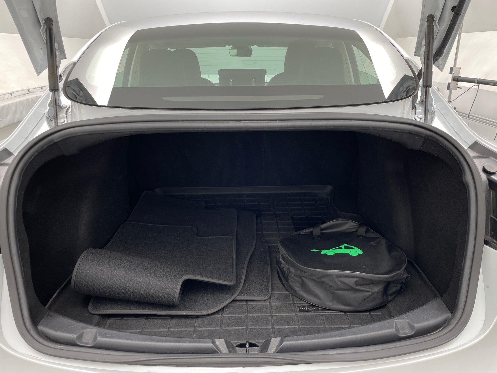 Thumbnail: 2019 Tesla Model 3 - 6