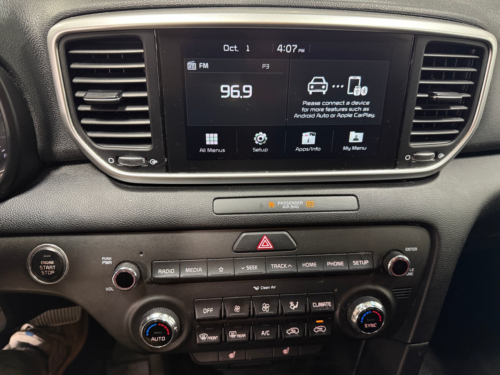 Thumbnail: 2022 Kia Sportage - 4