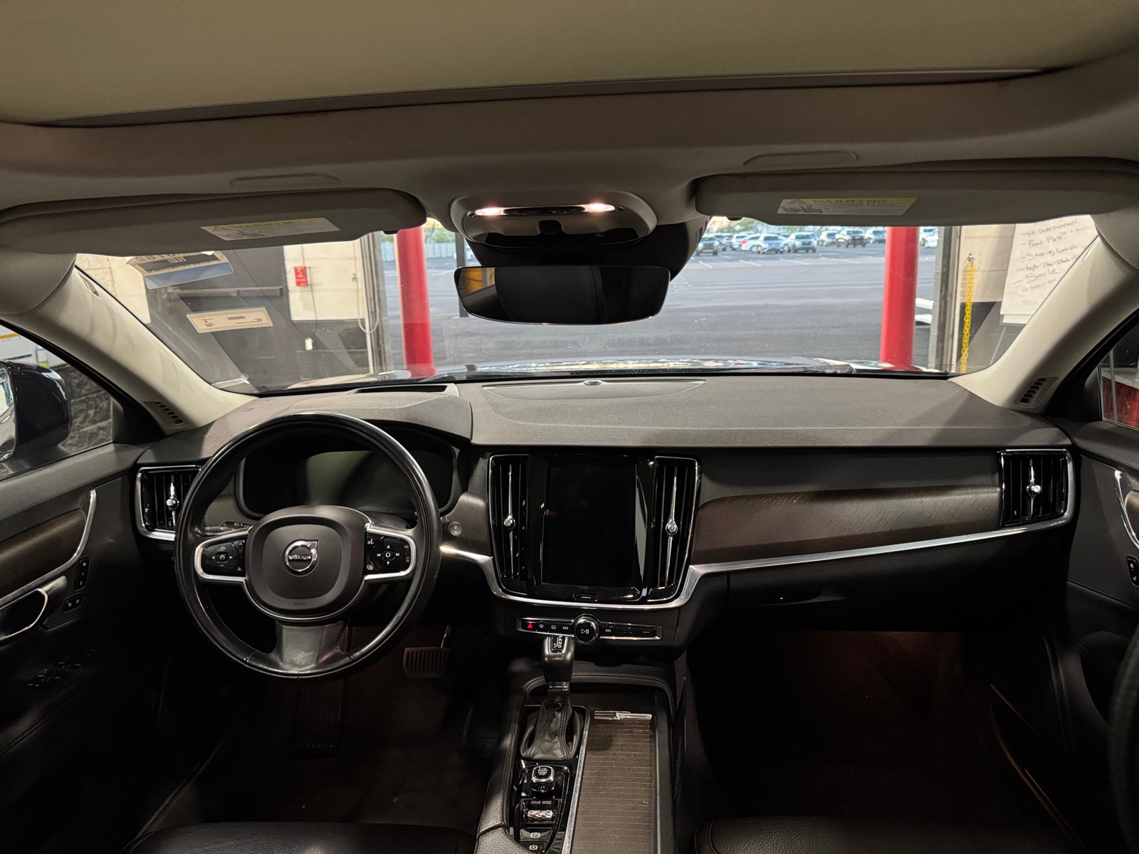 Thumbnail: 2020 Volvo V90 - 2