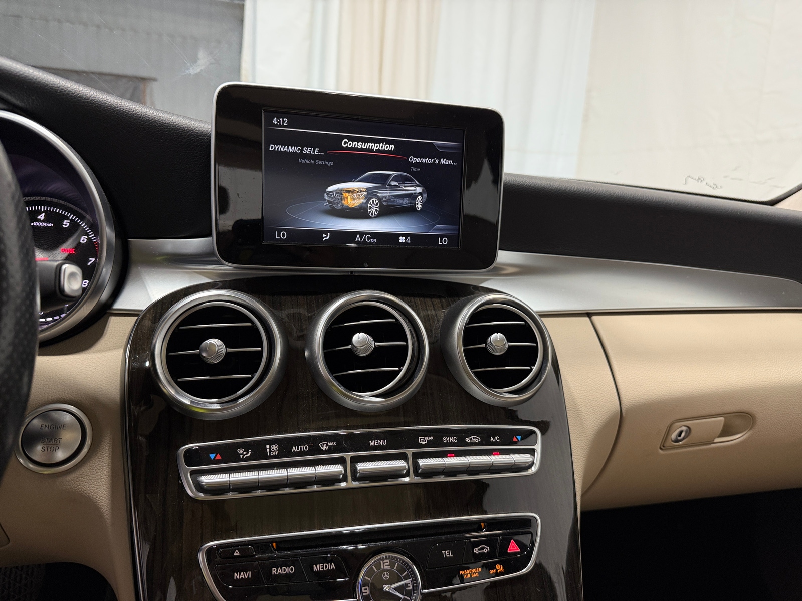 Thumbnail: 2017 Mercedes-Benz C-Class - 3