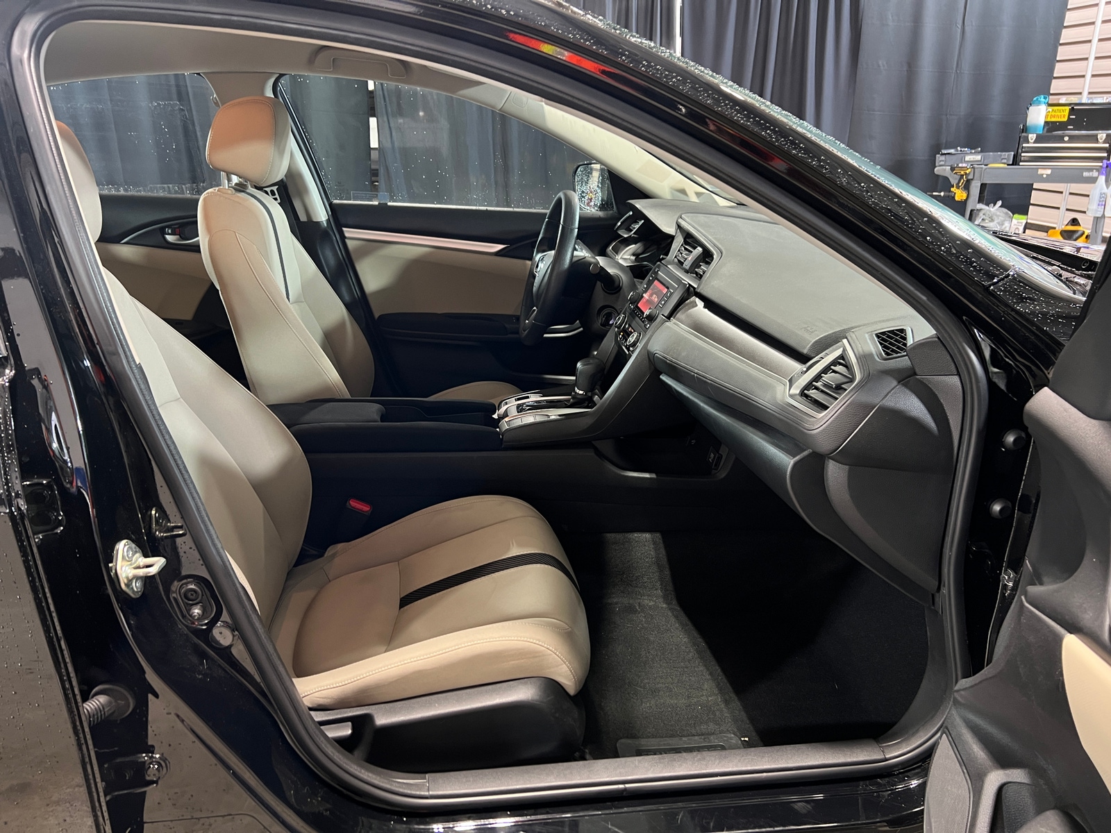 Thumbnail: 2017 Honda Civic - 2