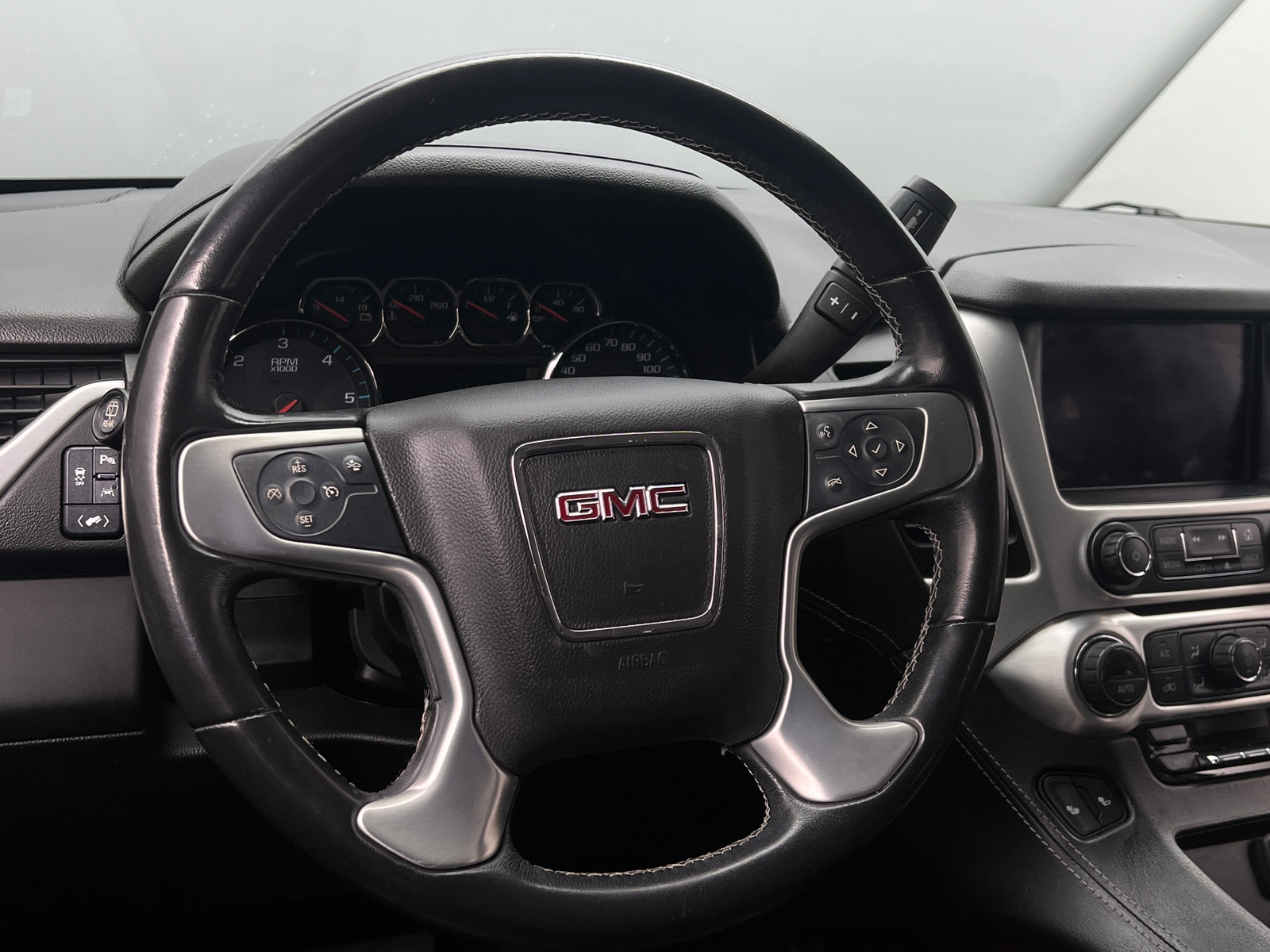 Thumbnail: 2020 GMC Yukon - 4