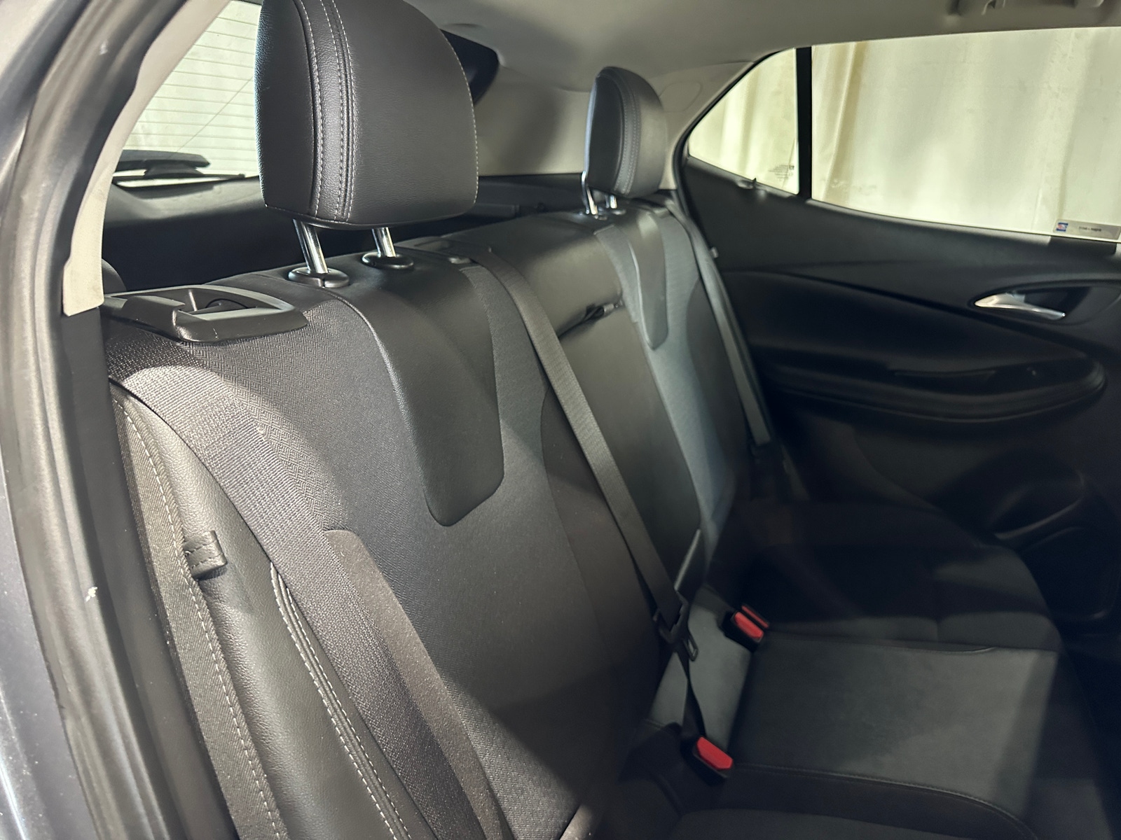 Thumbnail: 2020 Buick Encore GX - 6