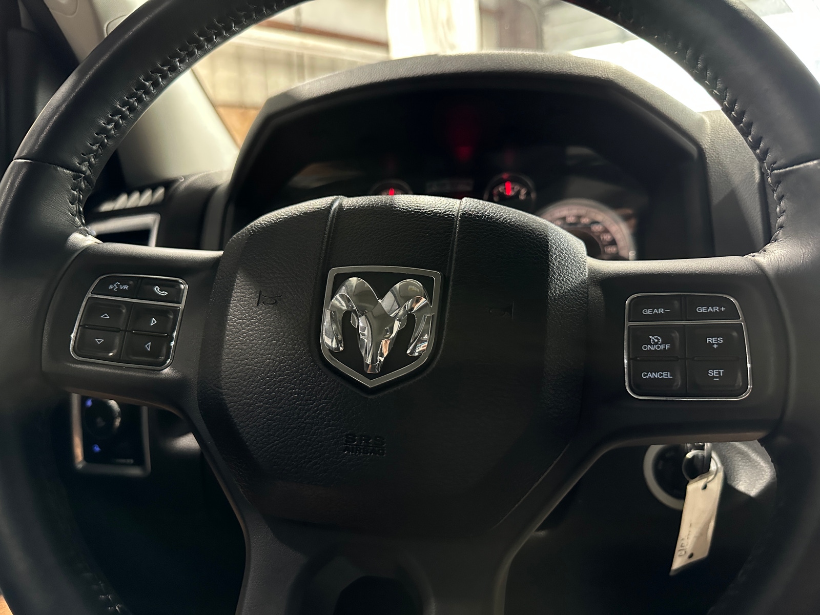 Thumbnail: 2019 RAM 1500 Classic - 5