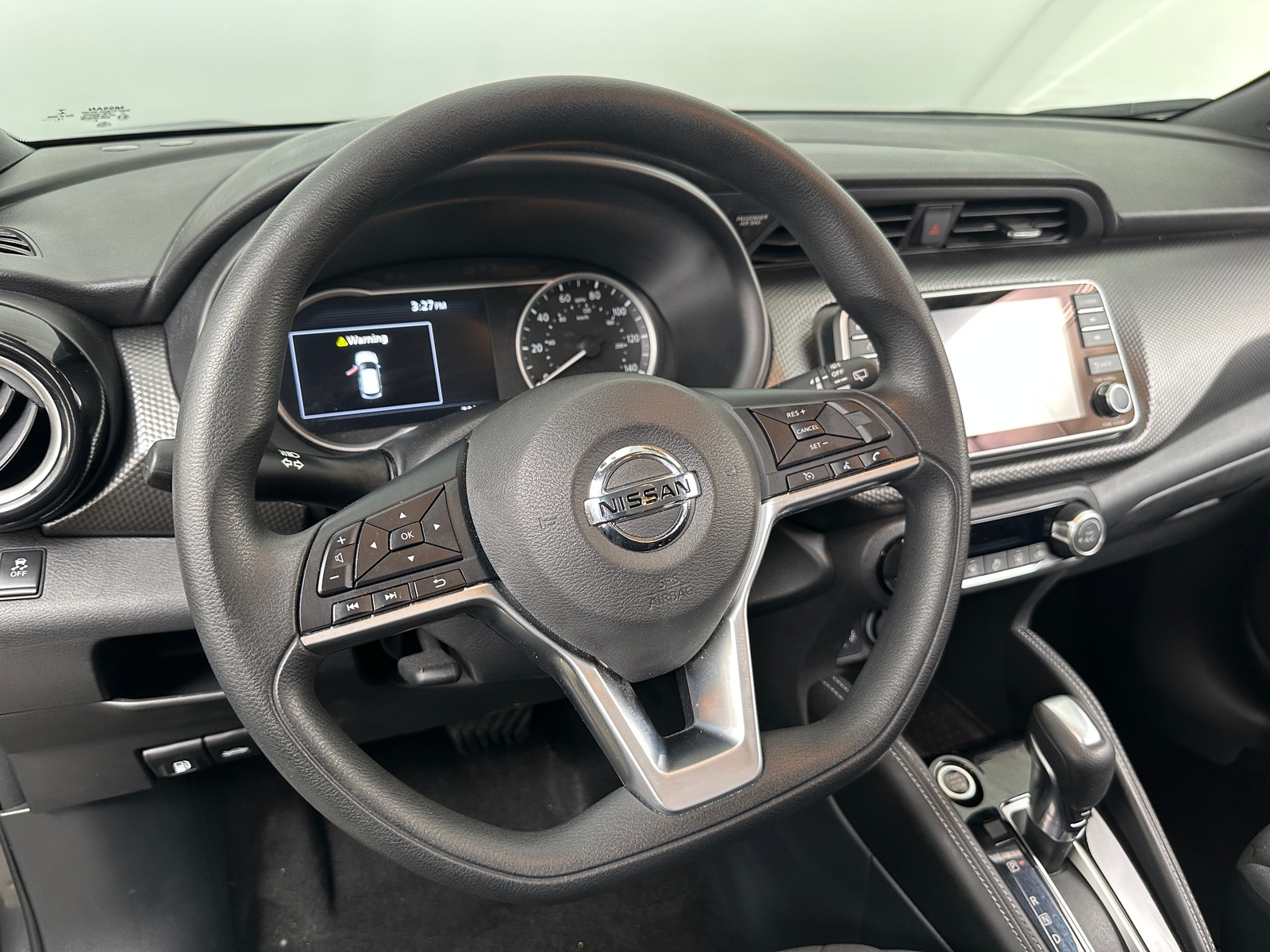 Thumbnail: 2018 Nissan Kicks - 5