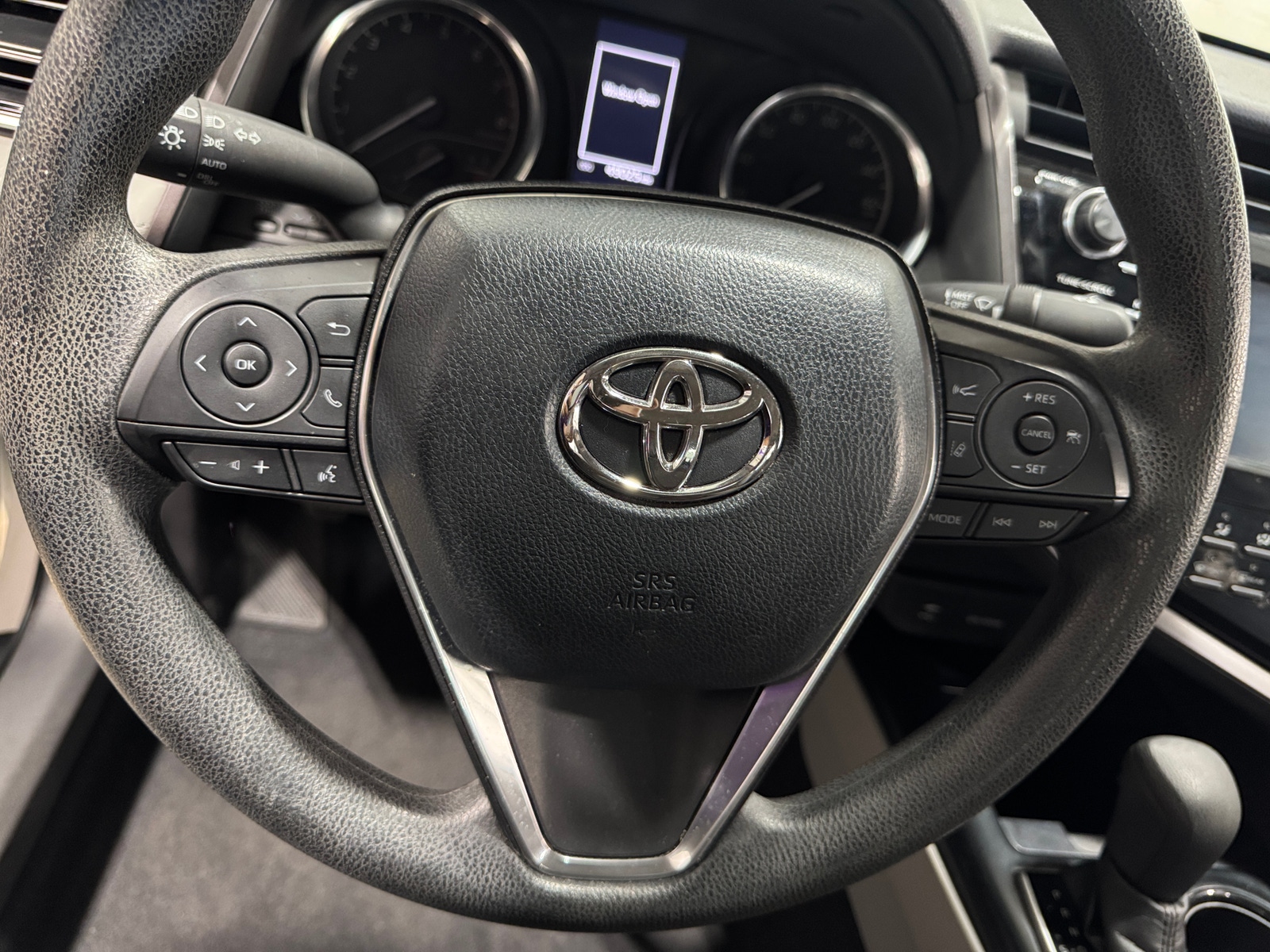 Thumbnail: 2018 Toyota Camry - 5