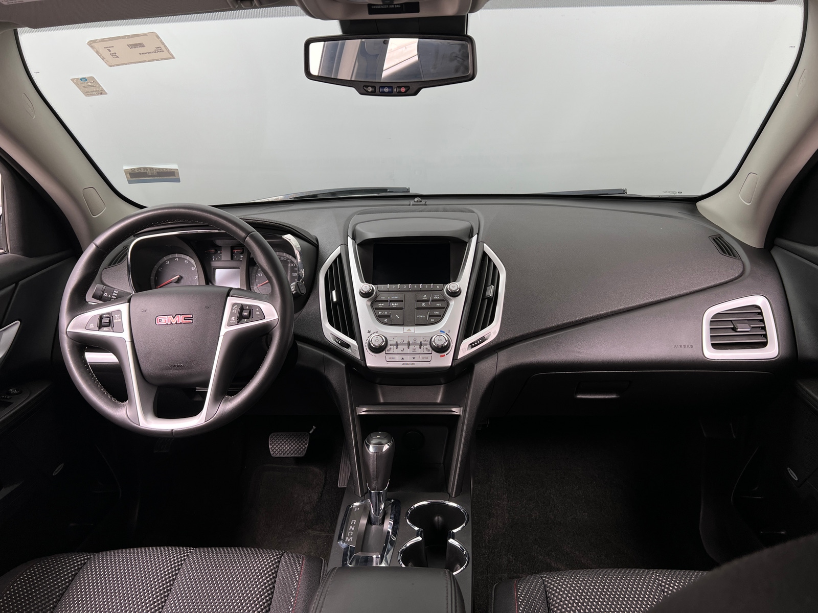 Thumbnail: 2017 GMC Terrain - 3