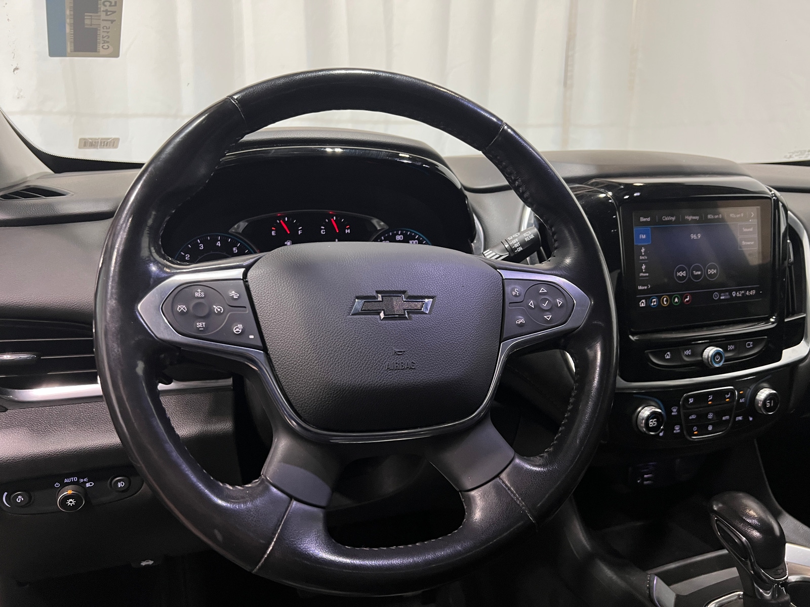 Thumbnail: 2021 Chevrolet Traverse - 5