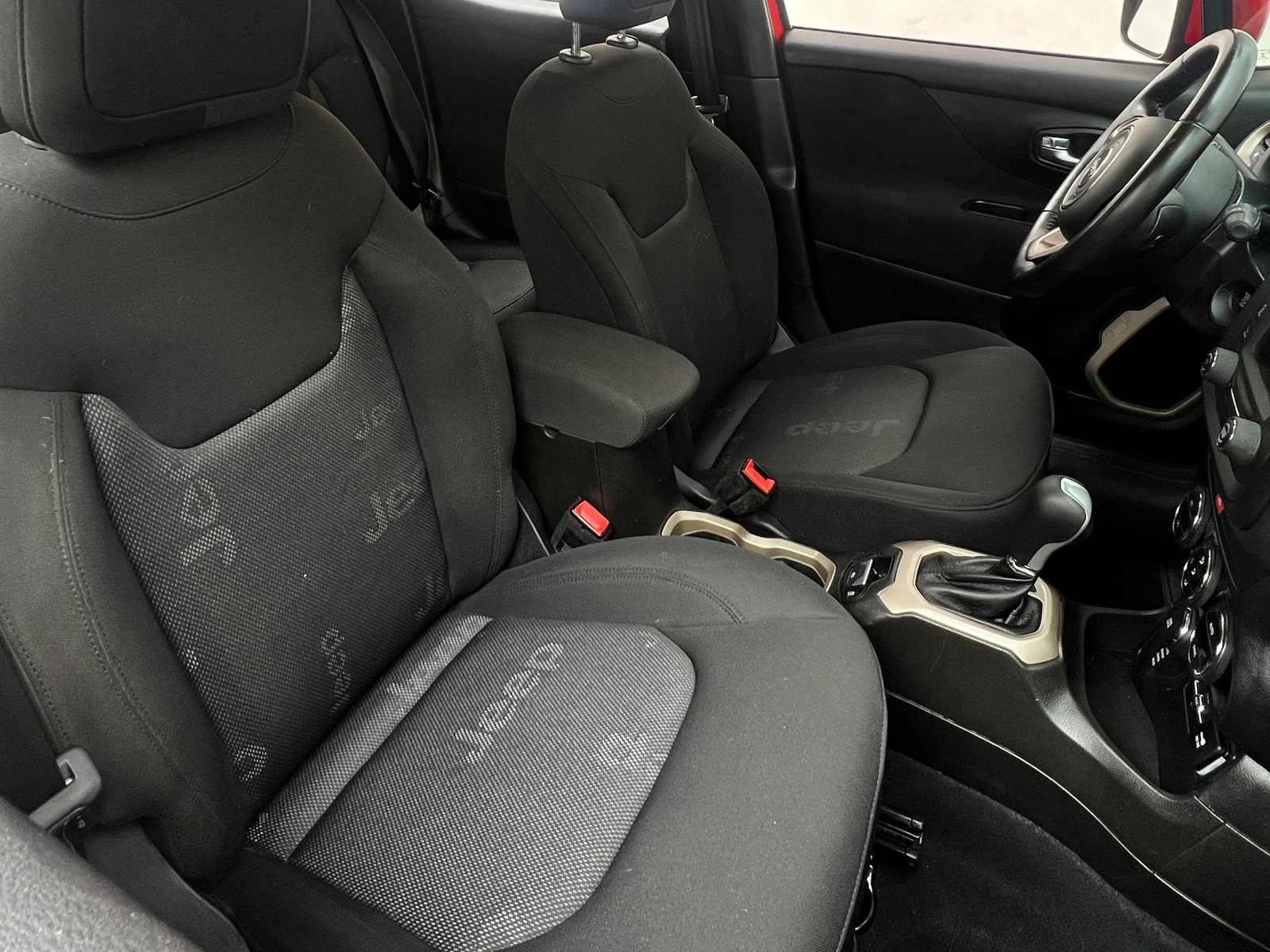 Thumbnail: 2017 Jeep Renegade - 2