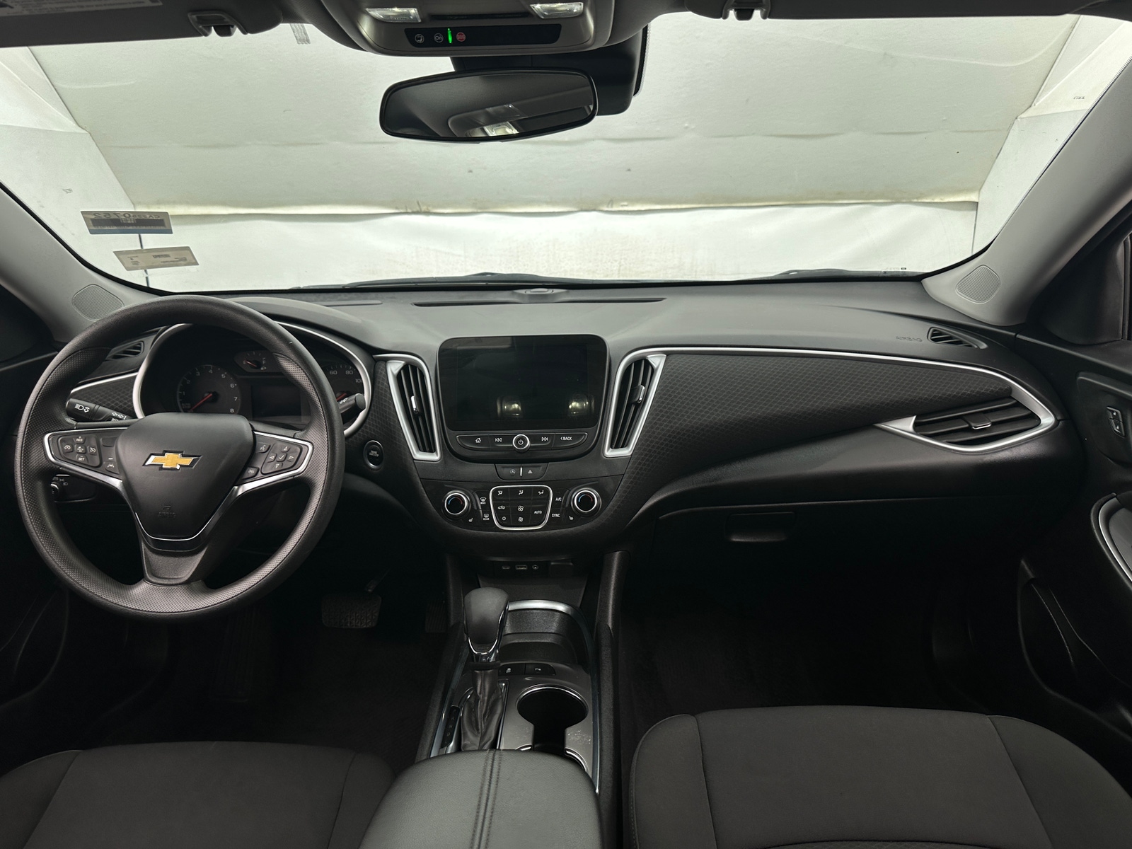 Thumbnail: 2024 Chevrolet Malibu - 3