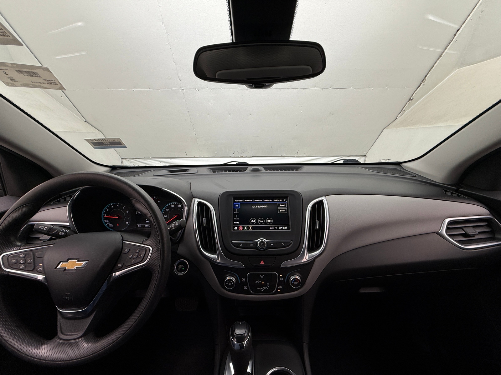 Thumbnail: 2020 Chevrolet Equinox - 3