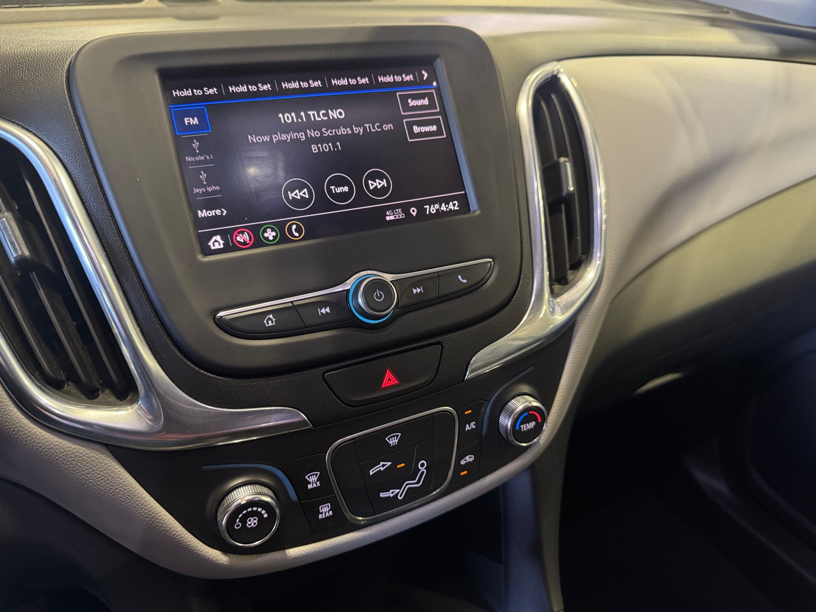 Thumbnail: 2020 Chevrolet Equinox - 4
