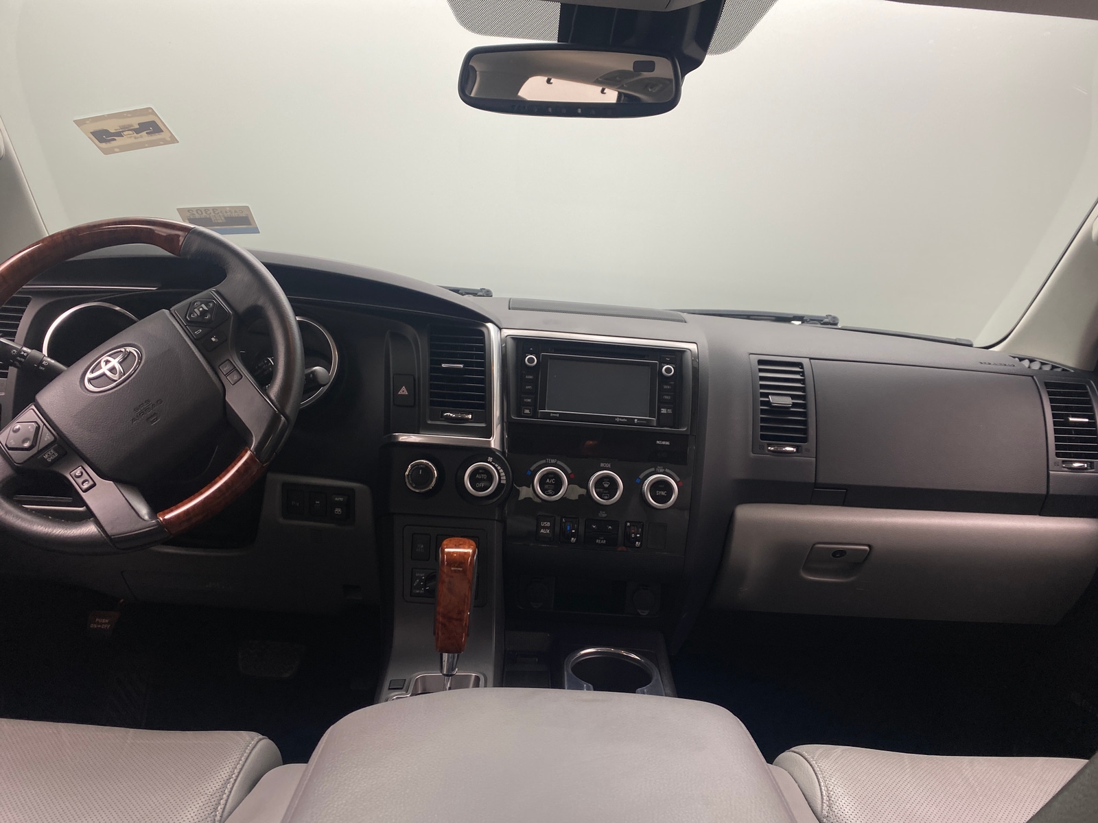 Thumbnail: 2018 Toyota Sequoia - 2