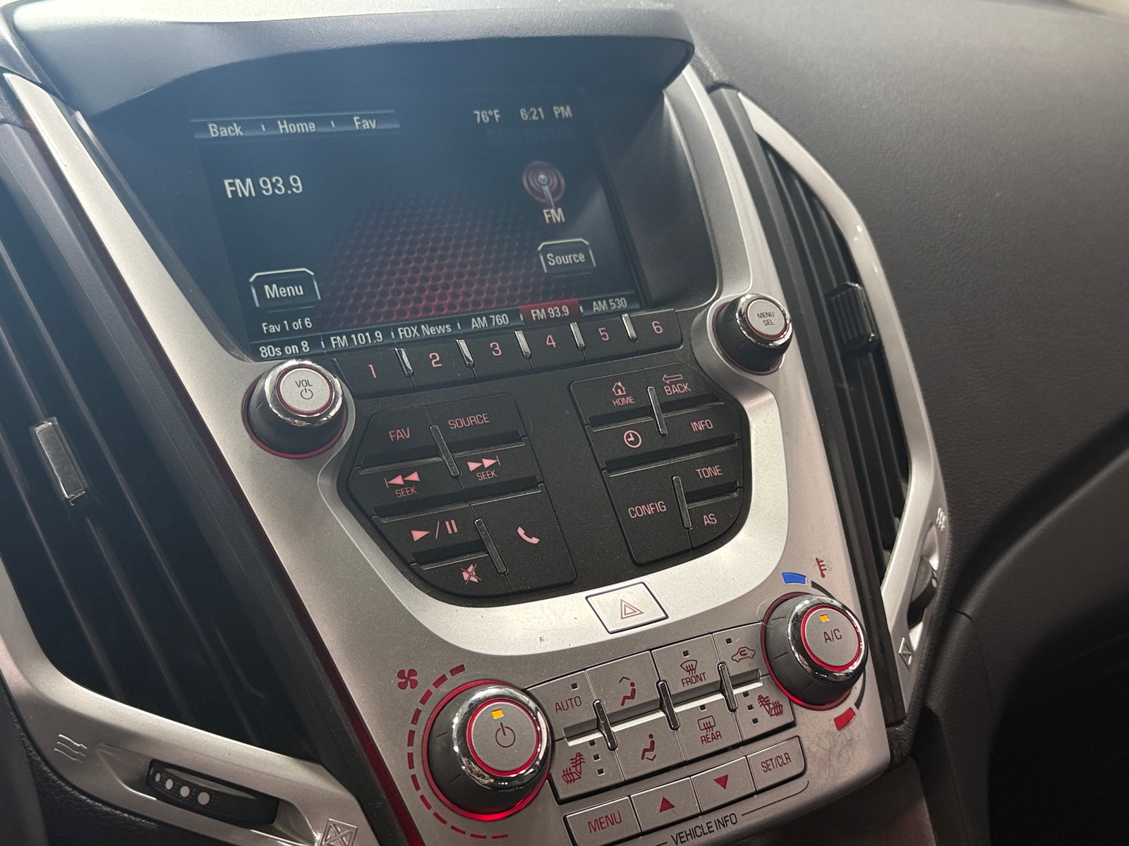 Thumbnail: 2017 GMC Terrain - 4