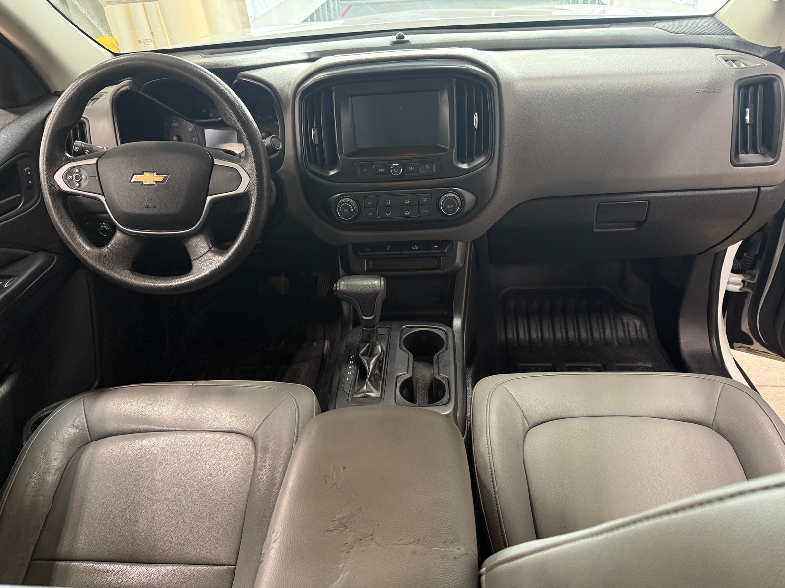 Thumbnail: 2018 Chevrolet Colorado - 3