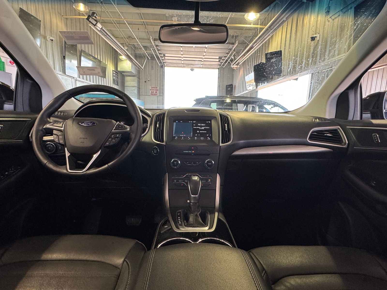 Thumbnail: 2017 Ford Edge - 3