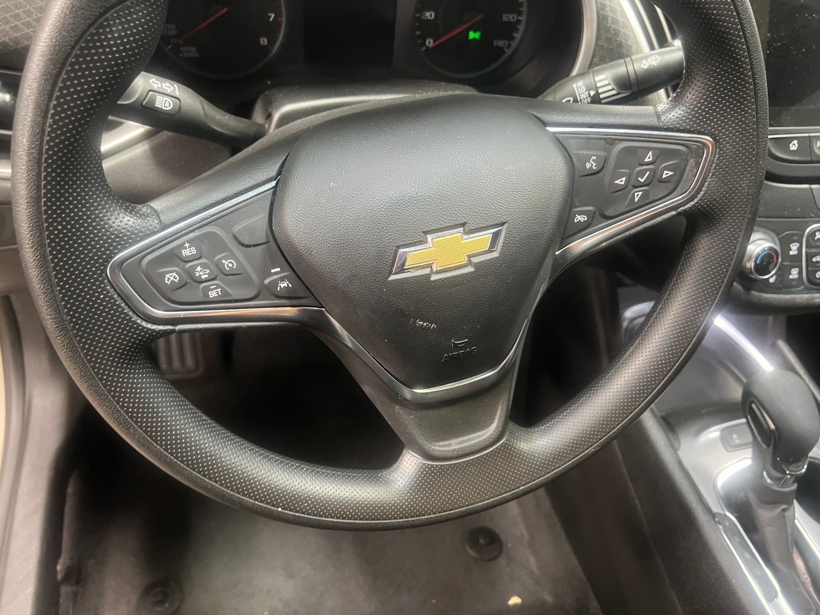 Thumbnail: 2024 Chevrolet Malibu - 5
